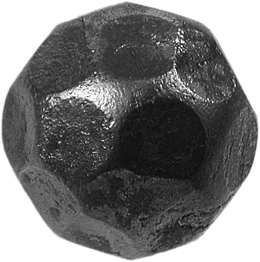 Boule d’un diamètre de 13mm martelé.