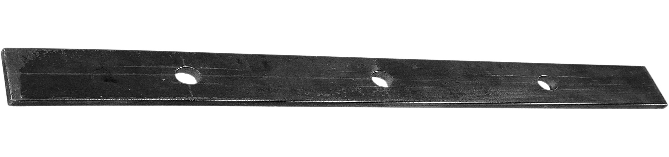 Barre en plat de 30x8mm. Avec des trous d'un diamètre de 12,5mm avec tolerance 1 à 2 mm. D'une hauteur de 2450mm.