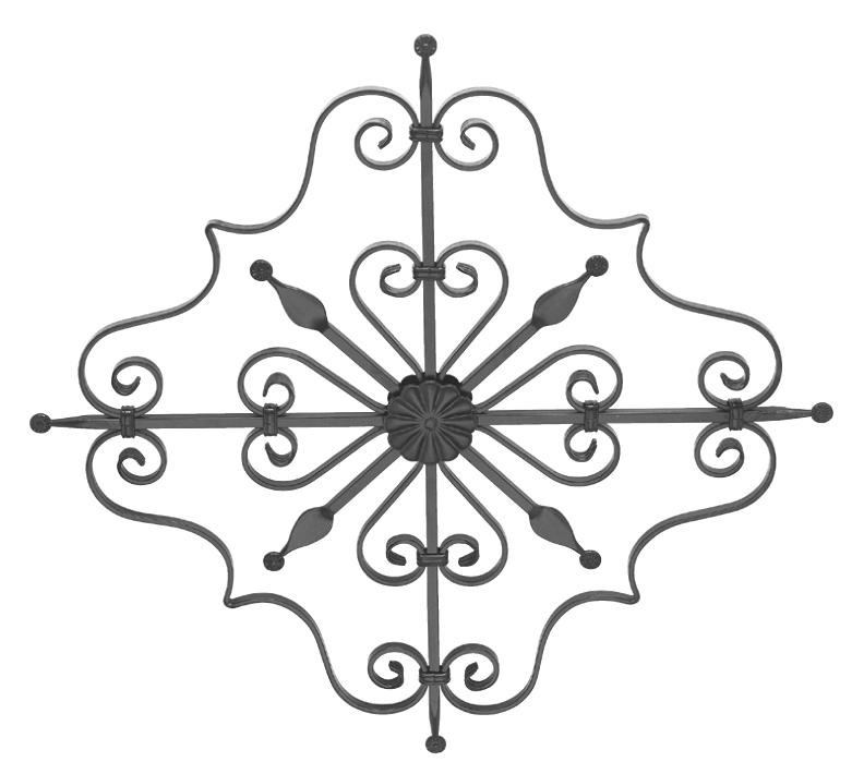 Décor en fer forgé symétrique composé de volutes et lances avec au centre une rosace présente sur les deux faces. Hauteur 830mm largeur 830mm, section en fer plat lisse de 14x6mm et carré de 14mm.  Ce décor trouvera sa place dans votre portail ou dans votre clôture, par exemple.Fixation par soudure. Fourni brut, à peindre ou à vernir avec des produits adaptés qui permettront de la protéger contre la corrosion.