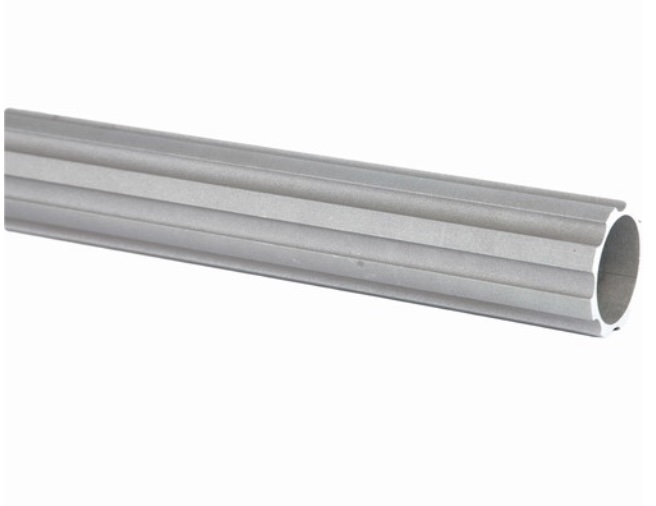Tube Fût alu cannelé pour colonne, en aluminium. Hauteur 3000mm Diamètre extérieur Ø80mm épaisseur 8mm. Ce tube recoupable, permet la réalisation d'une colonne à dimension sur mesure, pour réaliser un support vertical robuste. Fixation par platines (vendues séparément, référence 06330). Sera agrémenté de décors pour sublimer votre décoration. Convient pour une utilisation en intérieur ou en extérieur. Existe en longueur 2500mm (référence 06310) et en diamètre 100mm (référence 063104).