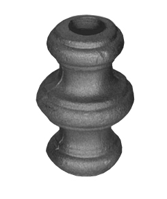 Garniture de barreaux en fer forgé. Compatible avec des barreaux de diamètre 16mm, grâce à son taraude de ø16,5mm. Hauteur 67mm largeur 40mm. Cette bague d'apparence sobre ornera vos barreaux de grilles de défense, portails, escaliers par exemple. Fixation par soudure. Fourni brut, à peindre ou à vernir avec un produit adapté pour la protection contre la corrosion.