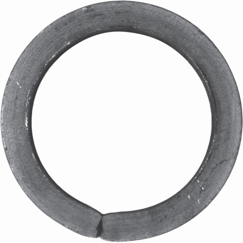 Cercle en fer forgé en carré de 14mm et d'un diamètre de 110mm.