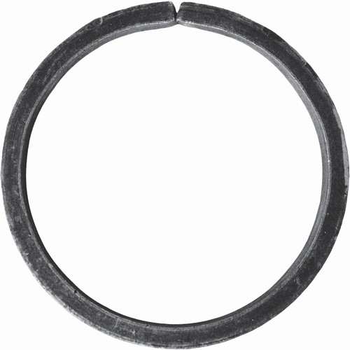 Cercle en fer forgé d'un diamètre de 110mm. En fer plat de 20x8 mm