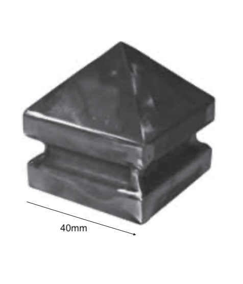 Chapeau couvre poteau, pour tube carré de 40x40mm, en fer forgé. Largeur 40mm Longueur 40mm. Se positionne au dessus de votre tube carré creux. Idéal pour permettre une finition élégante de vos poteaux de clôtures, ou garde corps, par exemple. Fixation par soudure. Livré brut, prêt à peindre ou à vernir. Existe en longueur 80x80mm (ref 15059005), en longueur 100x100mm (ref 19581) et en longueur 120x120mm (ref 19582).