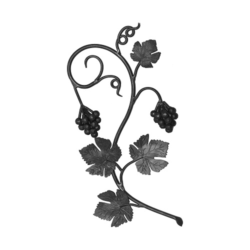 Décor de style raisin avec plusieurs grappes de raisin et feuilles de vigne d'une hauteur de 600mm et d'une largeur de 290mm. En fer forgé. Remplacé par réf 150816