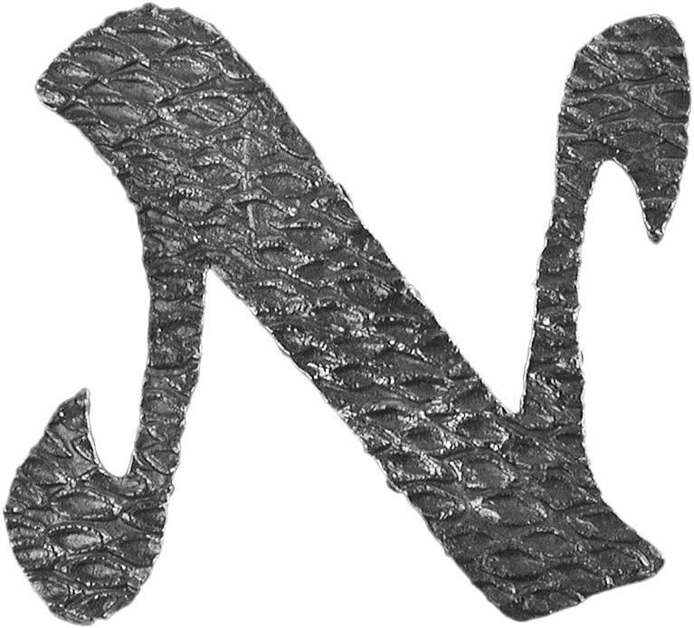 Lettre N d'hauteur 200mm. Tous les caractères de l'alphabet sont en fer forgé. Épaisseur de 3mm.