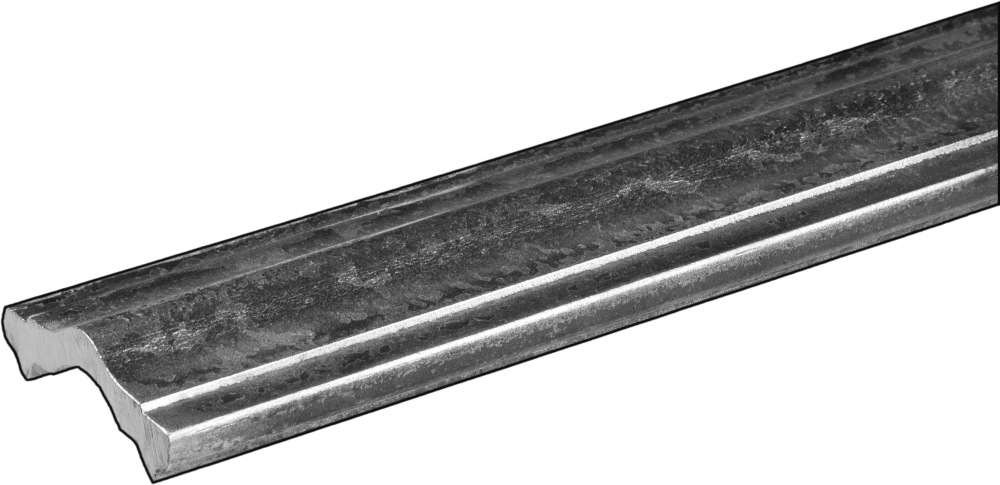 Main courante creuse de 3000mm de long en fer forgé. Largeur de 45mm et gorge creuse de 25mm. Idéal pour la fabrication de garde-corps ou de rampes.