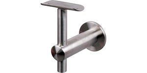 Support de main courante ronde avec platine décorative, fixe de 90 degrés. Longueur 93mm Hauteur 100mm <b>réglable</b>, platine ovale de longueur 65mm, compatible avec des tubes ronds en inox ou en bois de diamètre 42,4mm. En inox 316. À visser sur un poteau grâce à un taraudage pour tige filetée M6, et à visser à la main courante grâce à 2 trous de diamètre 6mm (visserie non fournie). Permet d'être utilisé en intérieur comme en extérieur et même en bord de mer. Existe en version inclinable pour rampant (ref 3023616)