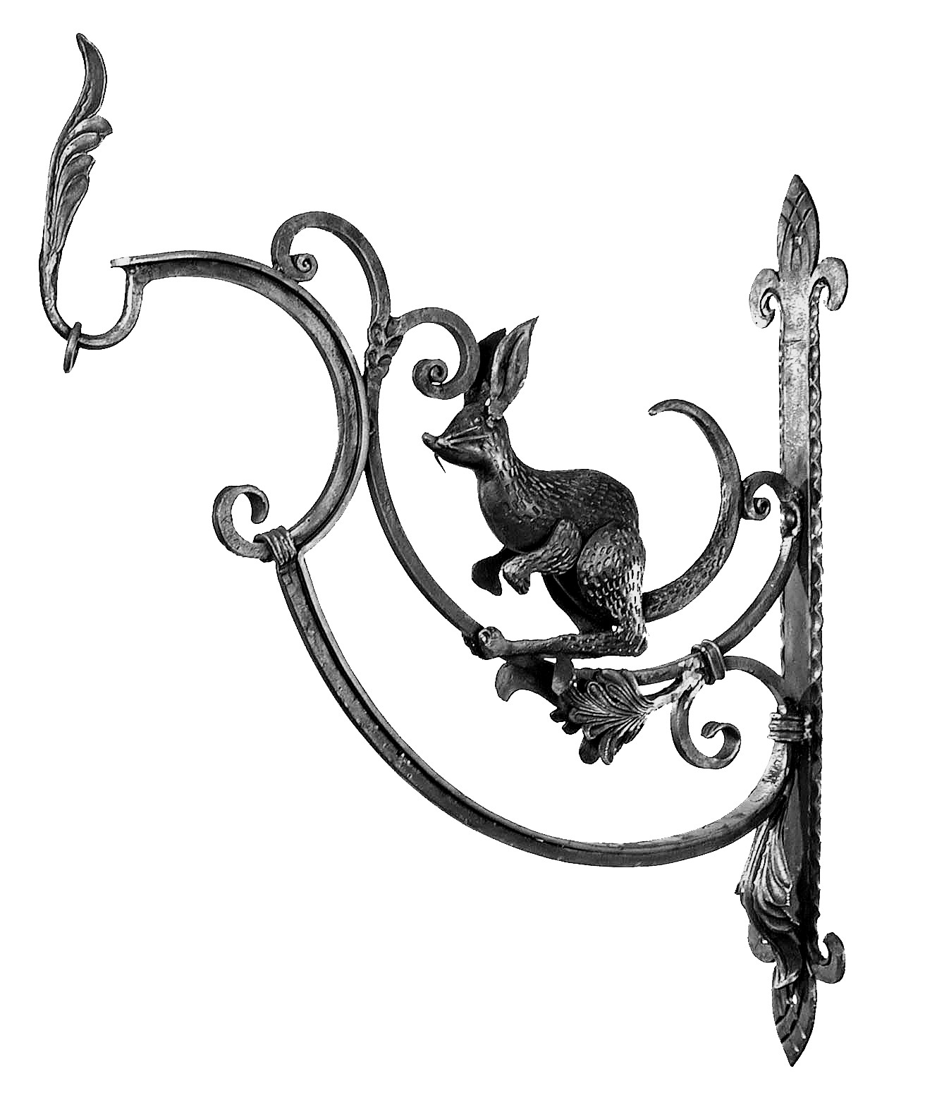 Porte enseigne composé d'un écureuil et de volutes. Hauteur total de 710mm et longueur de 660mm. En fer rond de diamètre 16mm.