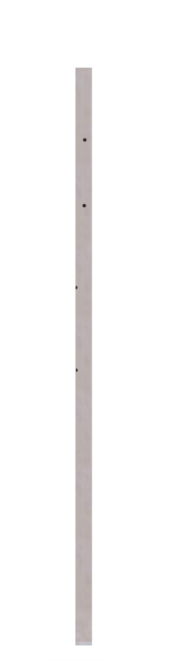 Poteau carré <b>intermédiaire</b> pour une <b>fixation à l'anglaise et un montage traversant</b> pour câble de diamètre Ø4mm, en inox 316. Hauteur 1500mm Largeur 40mm, percé de 5 trous en taraudage M6. Convient pour une utilisation en intérieur ou en extérieur, même en bord de mer. À compléter avec un support de fixation à l'anglaise et un support de main courante. Existe en version rond de Ø42,4mm.