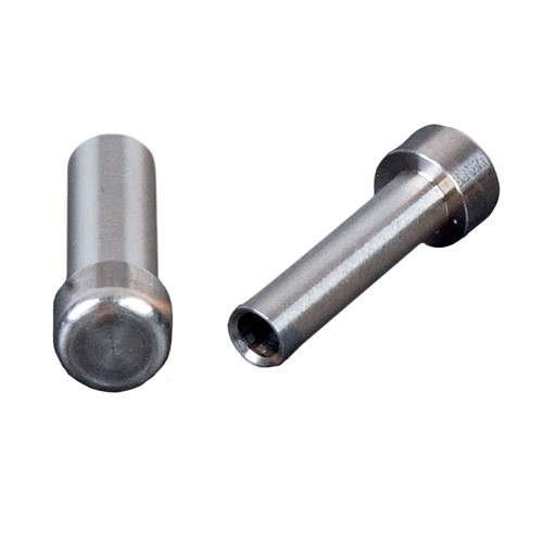 Départ de câble pour une pose en applique ou droite (directement dans le poteau), <b>à sertir</b>. Longueur de la tige 34mm Diamètre de la tête 16mm, diamètre intérieur correspondant pour des câbles de Ø6mm. En inox 316, convient pour un usage intérieur ou extérieur. Pièce utile pour un montage en applique avec un connecteur (référence 30505 par exemple) ou pour un montage droit.
