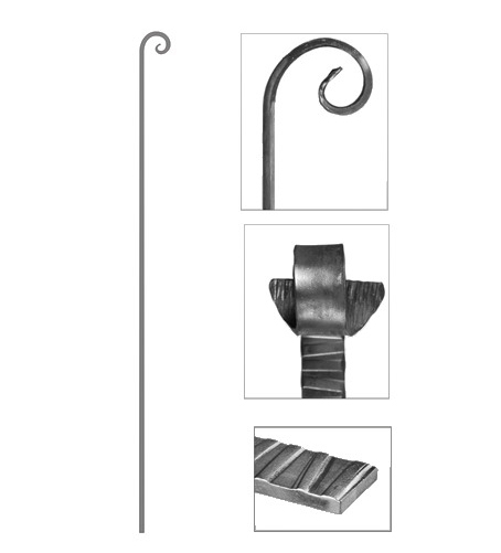 Décor de finition strié à souder d'une hauteur de 2600mm et d'une largeur de 100mm.