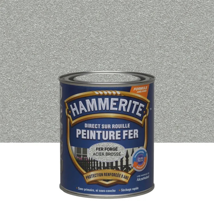 Peinture fer extérieur HAMMERITE Direct Sur Rouille Teinte Acier brossé aspect fer forgé s'applique directement sur rouille, sans sous couche. Elle offre un bel aspect fer forgé à vos métaux ferreux.Sa formule solvantée vous offre un excellent pouvoir couvrant, et un parfait tendu. Embellissez vos supports ferreux extérieurs grâce à cette formule qui résiste aux chocs et aux intempéries.Tout vos supports extérieurs seront protégés contre la rouille, vous garantissant un métal et une couleur Acier brossé plus durable dans le temps. Cette peinture fer extérieur est idéale pour protéger vos portails, grilles, balcons, mobiliers de jardin et ferronneries. Conseils d'application : Bien mélanger avant application. Appliquer avec une brosse et/ou un rouleau et à une température comprise entre 5°C et 35°C.