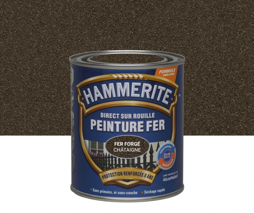  Peinture fer extérieur HAMMERITE Direct Sur Rouille Châtaigne aspect fer forgé s'applique directement sur rouille, sans sous couche. Elle offre un bel aspect fer forgé à vos métaux ferreux.  Sa formule solvantée vous offre un excellent pouvoir couvrant, et un parfait tendu. Embellissez vos supports ferreux extérieurs grâce à cette formule qui résiste aux chocs et aux intempéries. Tout vos supports extérieurs seront protégés contre la rouille, vous garantissant un métal et une couleur Châtaigne plus durable dans le temps. Cette peinture fer extérieur est idéale pour protéger vos portails, grilles, balcons, mobiliers de jardin et ferronneries. Conseils d'application : Bien mélanger avant application. Appliquer avec une brosse et/ou un rouleau et à une température comprise entre 5°C et 35°C.