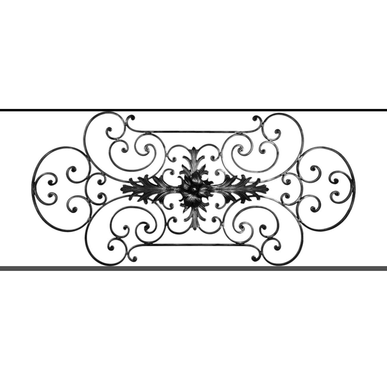 Appui de fenêtre type AF012 à sceller dans votre tableau de fenêtre. Longueur finie de 1300mm et Hauteur finie de 544mm. Convient pour les tableaux de fenêtre de 1200mm. 50mm de scellement sont prévue de chaque côté. Main courante laminée de 1200mm de long en fer forgé sur le dessus. Motif au centre de 1090mm de long par 520mm de haut. Le reste de la structure est en tube acier carré de 16mm de section.