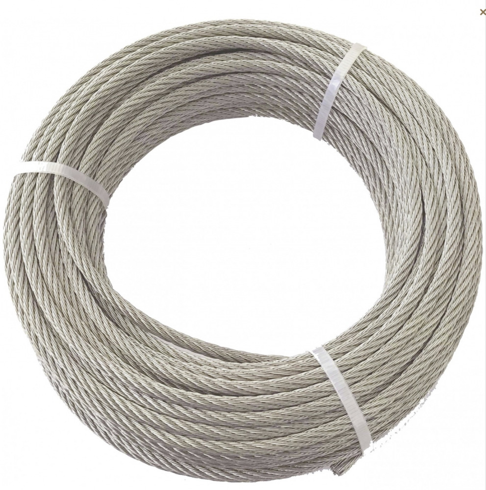 Câble inox vendu en rouleau de 25m. Diamètre Ø5mm Longueur 25m. Ce câble inox assure une excellente tenue mécanique, garantissant la sécurité de votre garde-corps, que ce soit sur une terrasse, un balcon ou le long d’un escalier. L'inox 316 permet un usage aussi bien en intérieur qu'en extérieur. Il sublimera tous vos projets avec son design minimaliste. Il est à compléter avec notre gamme de tendeur.