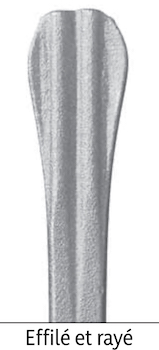 Volute en S finition effilée rayée. Hauteur 360mm largeur 130mm en rond lisse de diamètre 14mm. Fixation par soudure. Permet de décorer votre fabrication en fer forgé, portail, clôture, pergola, mais également permet de renforcer la sécurité, en diminuant le vide entre barreau, ou d'augmenter le soutien. Fourni brut, à peindre ou à vernir pour protéger contre la corrosion.