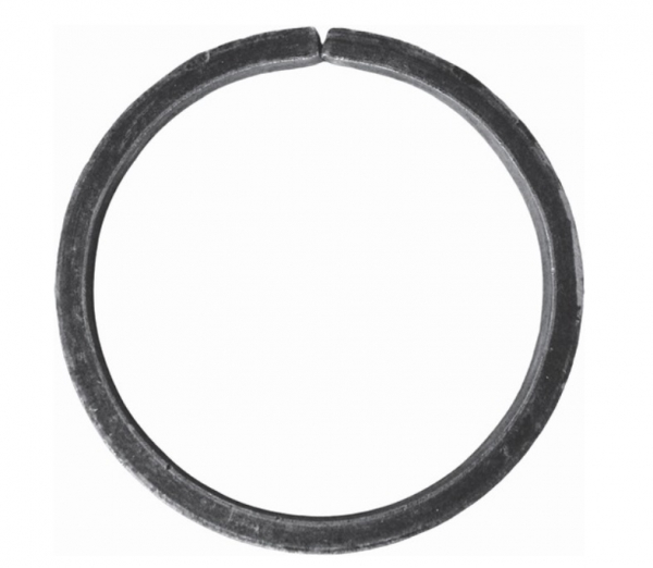 Cercle décoratif, en fer forgé. Diamètre 100mm profilé en fer plat de 16x8mm. Fixation par soudure. Permet de décorer avec un style art moderne votre fabrication en fer forgé, portail, clôture, pergola, mais également permet de renforcer la sécurité, en diminuant le vide entre barreau, ou d'augmenter le soutien. Fourni brut, à peindre ou à vernir pour protéger contre la corrosion.