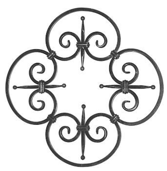 Rosette en fer forgé à souder. Hauteur de 565mm et largeur de 565mm. Section en carré lisse de 14mm. Motif composé de 4 volutes en forme de C. Les extrémités des volutes sont aplatis.