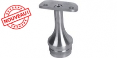 Support de main courante ronde, <b>inclinable</b>. Longueur 67mm diamètre 42,4mm, compatible avec des tubes de diamètre extérieur de 48,3mm en inox ou en bois. En inox 316. À manchonner dans le tube support, et à visser à la main courante grâce à 2 trous de diamètre 6,5mm (visserie non fournie). Permet d'être utilisée en intérieur comme en extérieur et même en bord de mer. Existe en version fixe (ref 30232116).