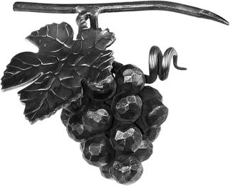 Décor représentant une grappe de raisins sur tige d'une hauteur de 180mm et d'une largeur de 180mm. En fer forgé.