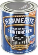 Peinture Hammerite Noir Brillant 0L75. Peinture de finition Brillante dont la formule unique a été spécialement conçue pour la protection et la décoration du métal. Elle s'utilise sur tous les métaux ferreux et non ferreux extérieurs, et est idéale pour les grilles, mobiliers de jardin et autres surfaces métalliques. L'application est facile car elle se fait directement sur la rouille, sans sous-couche, et garantit une protection du métal jusqu'à 8 ans.