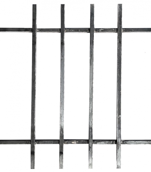 Grille de défense simple barreaudage. Convient pour des tableaux de fenêtre de maison ou bâtiment. Cette grille est à installer dans votre tableau de fenêtre. Protégez votre habitation avec cette grille anti-intrusion fabriquée en France dans notre atelier en Provence. Structure entière en carré de 14mm plein. Composé de barreaux avec un vide normalisé entre chaque barreau. Cette grille de fenêtre est livrée brut sans peinture, il vous appartient de les peindres de la couleur de votre choix.