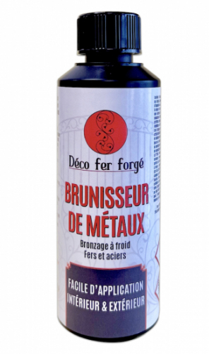 Patine les métaux ferreux, pour un usage en intérieur ou extérieur. À utiliser pur, non distillé. À appliquer au tampon abrasif ou au chiffon. Conditionnement de 0,25 litre. À appliquer sur vos supports propres et secs. Précautions d'emploi à respecter.